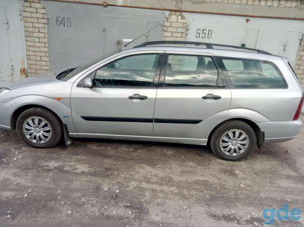 Автомобиль Ford Focus, фотография 1