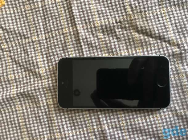 Продам iPhone 5s 16Gb Серый космос, фотография 1