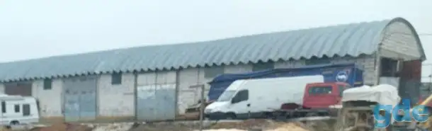 Снять гараж или бокс, который ищет клиентов сам. Аренда СТО на автобазе. Ворота от 2,5 до 4,52 м. Бесплатные площадки дл, фотография 1