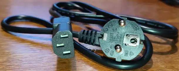 Кабель питания 220v-CPU, фотография 3
