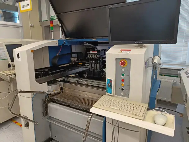 Установщик компонентов SAMSUNG SM321, фотография 5