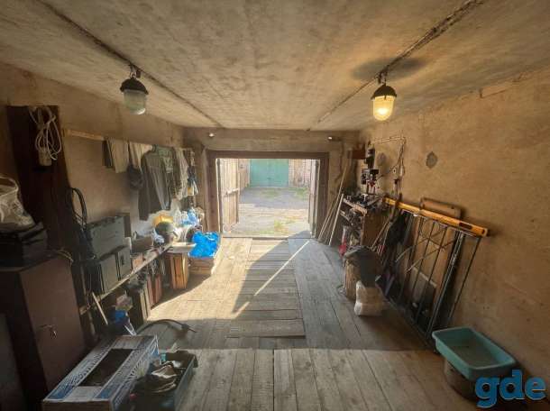 Продается хороший просторный гараж с ямой в районе ДСК, ГСК 7., фотография 3