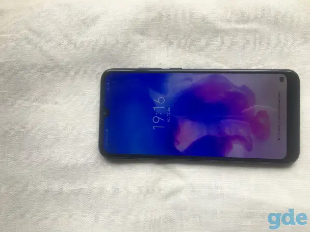 Смартфон Huawei Y6 2019 2/32 Gb, фотография 2