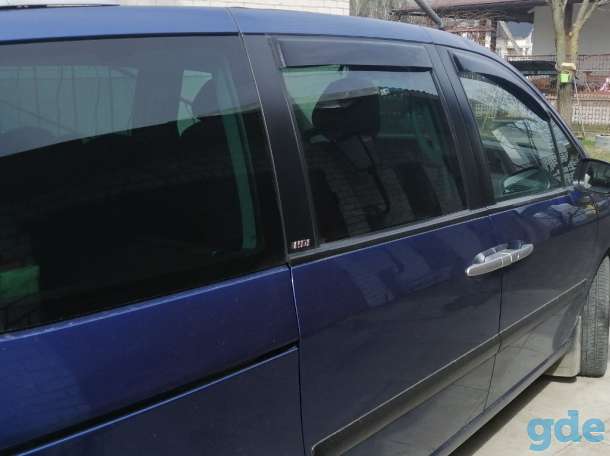 Автомобиль Peugeot, фотография 3