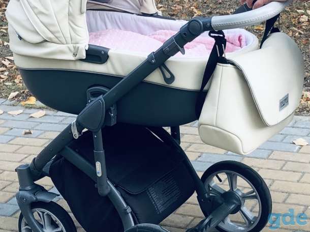 Продам коляску Roan Bass Soft 2в 1!в хорошем состоянии 340 руб!, фотография 1