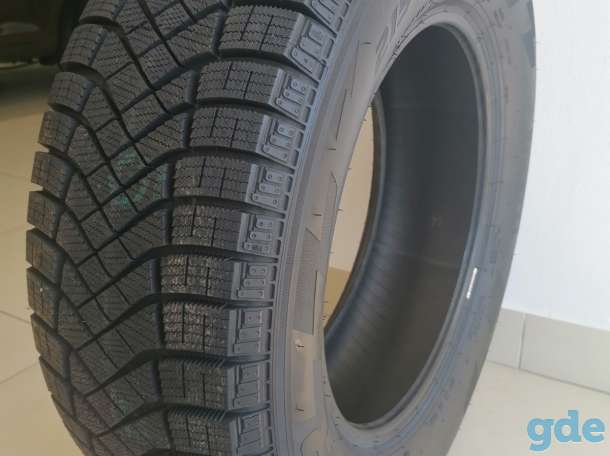 Комплект зимних шин Pirelli Ice Zero, фотография 1