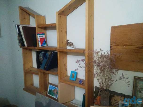 Продам книжную полку, фотография 1