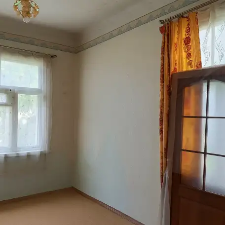 Купить квартиру в Браславе Витебской области. Продам 2-х комнатную квартиру часть дома, фотография 1