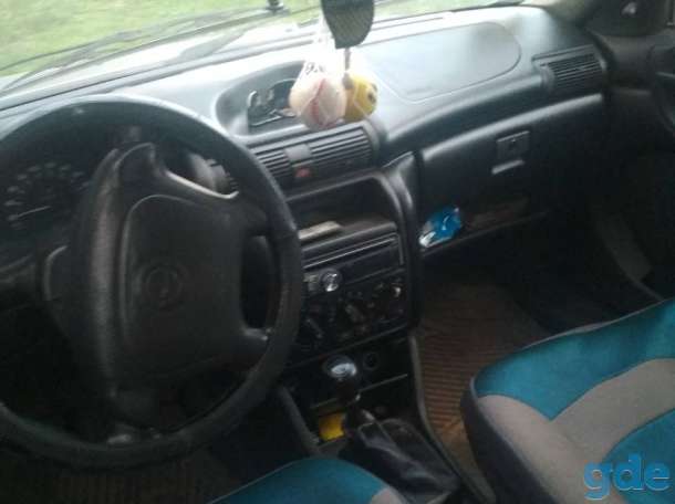 Автомобиль Opel Astra, фотография 7
