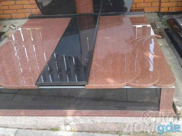 Памятники и благоустройство, фотография 1