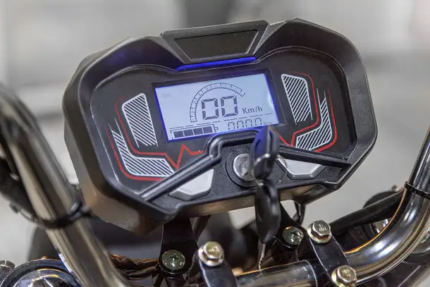 Грузовой электрический трицикл rutrike эксперт про плюс 2200, фотография 4