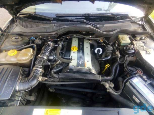 Продам автомобиль Opel Omega, фотография 2