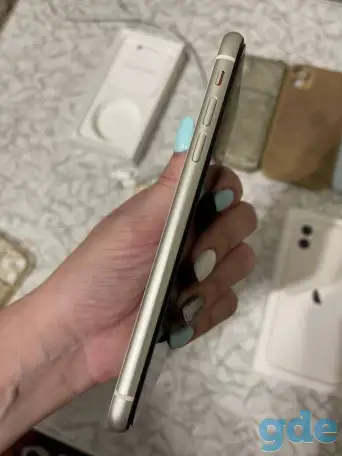 IPhone 11 128GB White, фотография 4