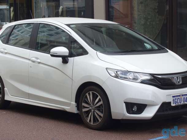 Прокат авто Honda Jazz в Грузии, фотография 1