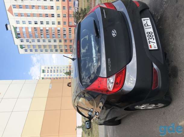 Автомобиль Hyundai Solaris, фотография 3