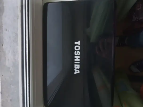 Продаю ноутбук Toshiba Satellite L670 Только из Германии, все родное Intel, как новый, made in Germany, 4gb Ram, 320gb H, фотография 5