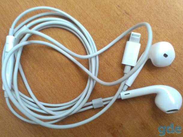 Наушники APPLE EarPods with Lightning Connector, фотография 1