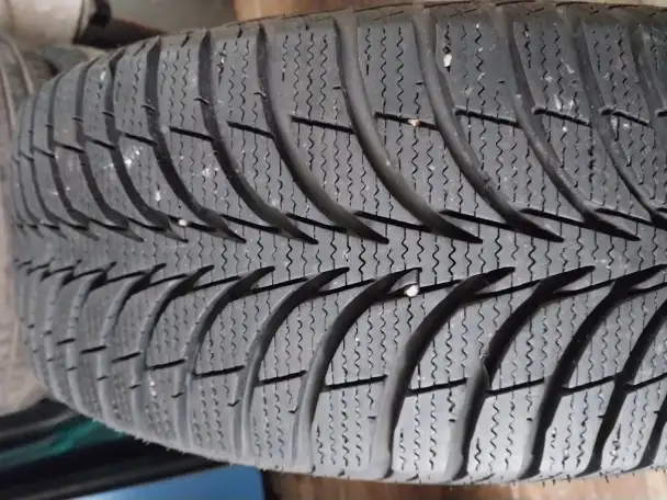 Шина Goodyear UltraGrip Ice 20555r16, фотография 2