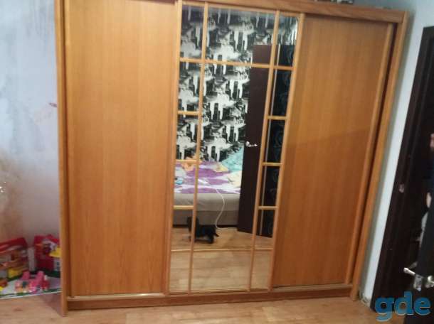 Шкаф купе + комод с зеркалом 250р, фотография 3