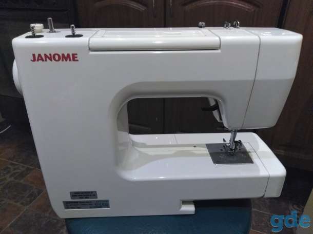 Швейная машинка Janome, фотография 3