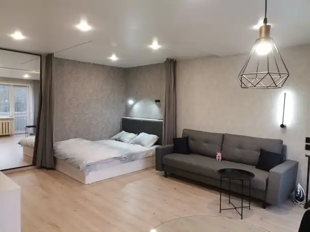 VIP квартира- студия в центре, фотография 1