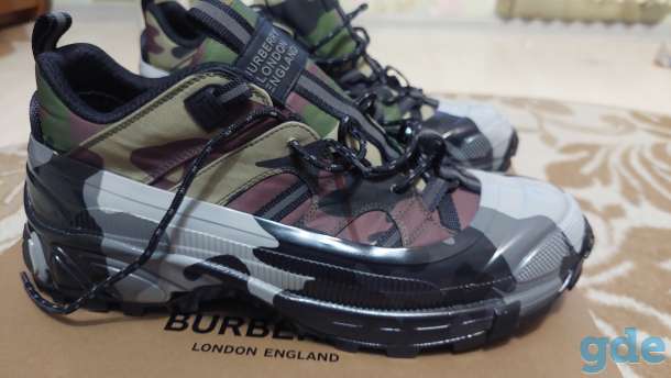 Кроссовки BURBERRY, фотография 1
