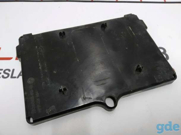 Зап. части для авто Tesla. Пластиковый лоток под АКБ AWD Tesla model S RESTEE 12V BATTERY TRAY {, фотография 2