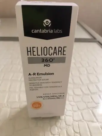СОЛНЦЕЗАЩИТНАЯ ЭМУЛЬСИЯ HELIOCARE, фотография 1