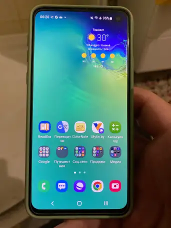 Samsung Galaxy S10e, фотография 3
