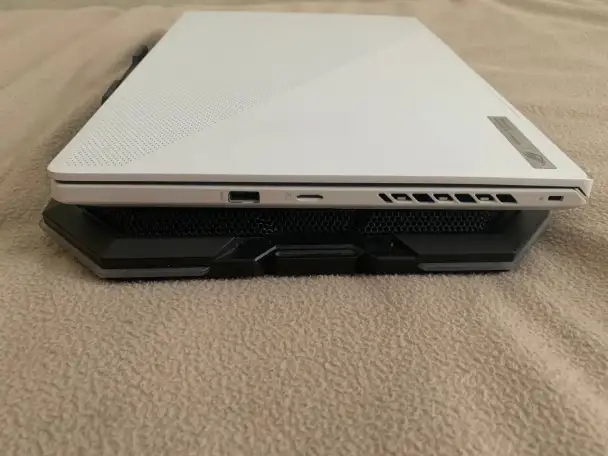 ASUS ROG Zephyrus G15 32GB игровой ноутбук, фотография 3
