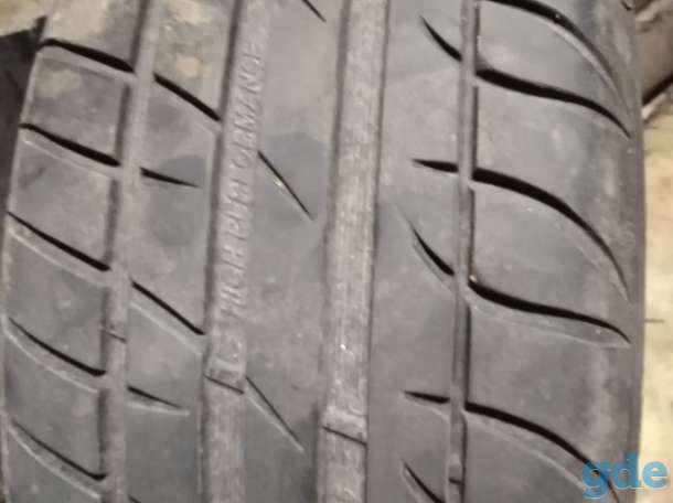 продажа шин для автомобиля, фотография 2