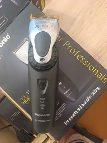 Новая машинка для стрижки волос Panasonic, фотография 2