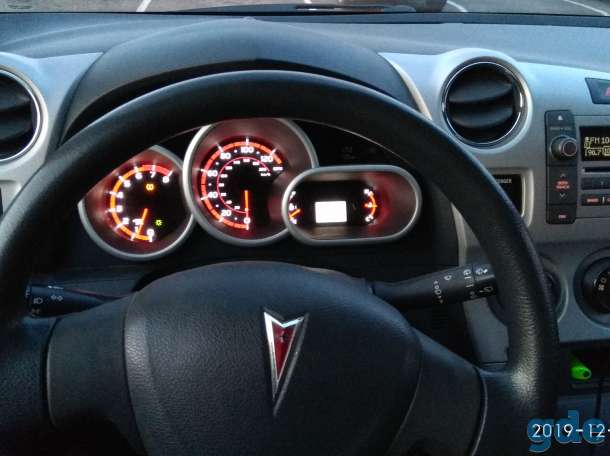 Toyota Matrix (Pontiac Vibe II) в хорошем состоянии, фотография 8