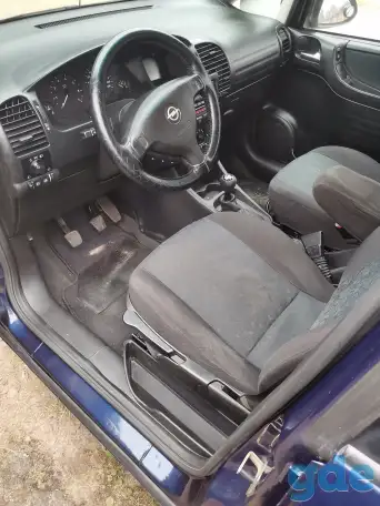 Автомобиль Опель Зафира А Opel Zafira, фотография 8