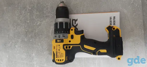 Дрель-шуруповёрт Dewalt Dcd796, фотография 1