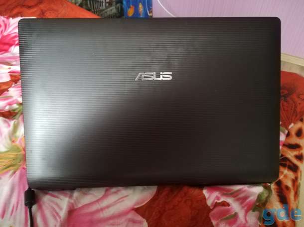 Ноутбук Asus, фотография 1