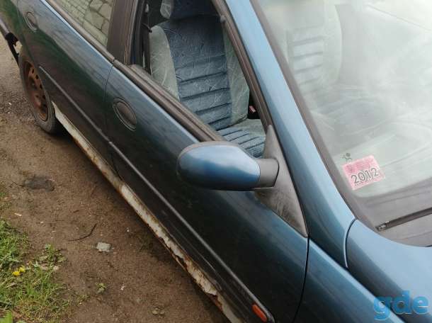 Renault Laguna 2.0 бензин, 1996 год, фотография 8