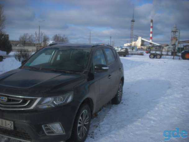 Легковой универсал (universal) GEELY EMGRAND X7  2018 г.в., фотография 1