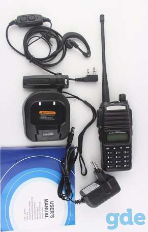 Рации Baofeng UV-82 2шт, двух диапазонные радиостанции аккумулятор зарядное антенна, фотография 2