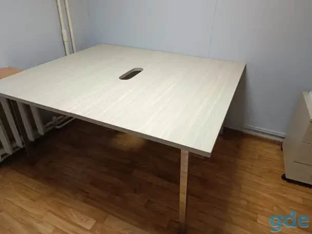 Столы офисные, фотография 1
