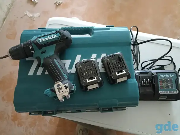 Аккумуляторная дрель-шуруповерт Makita DF333DWYE, фотография 1