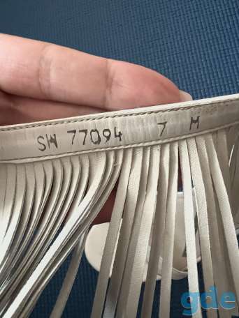 Босоножки Stuart Weitzman, фотография 4