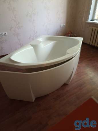 Продам акриловую угловую ванну, фотография 2