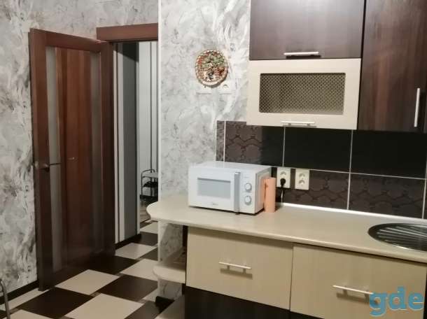 Уютная квартира на сутки, Б. Юности 42, фотография 6