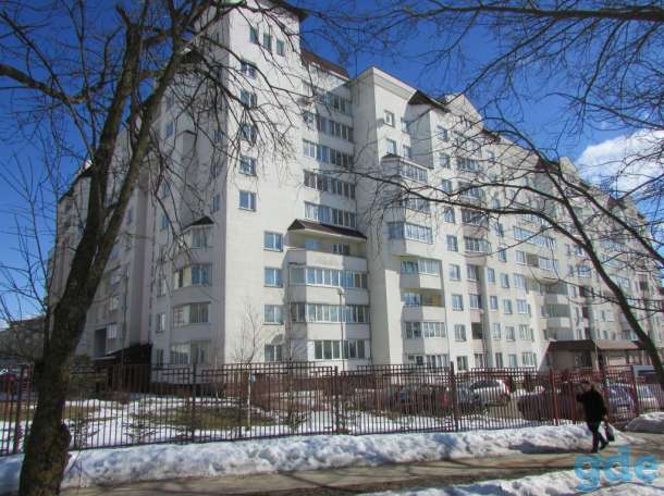 Квартира - студия 3-х комнатная, в 500 м от МКАД, одна остановка до метро, фотография 1