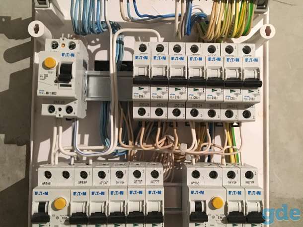 Выполним любые электромонтажные работы в квартире доме комнате, ремонт разводка новой проводки! Перенос розеток разводка, фотография 2