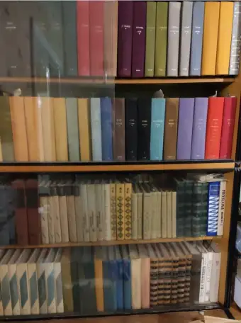 Книги, фотография 1