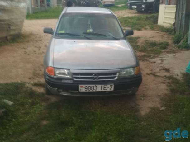 Автомобиль Opel Astra, фотография 6