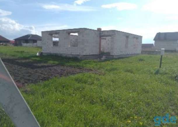Продам участок с коробкой, Агр. Плещицы, фотография 1