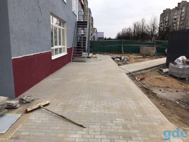 Укладка Тротуарной Плитки-Монтаж Заборов любой сложности, фотография 1